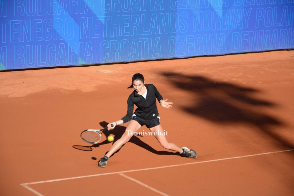 Marcella Dessolis nella finale dei Campionati Sardi Assoluti 2024 al Tc Cagliari (24.12.2024 credit Tennisweb.it)