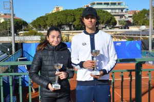 Marcella Dessolis e Alberto Sanna campioni sardi assoluti 2024 (24.12.2024 credit Tennisweb.it)